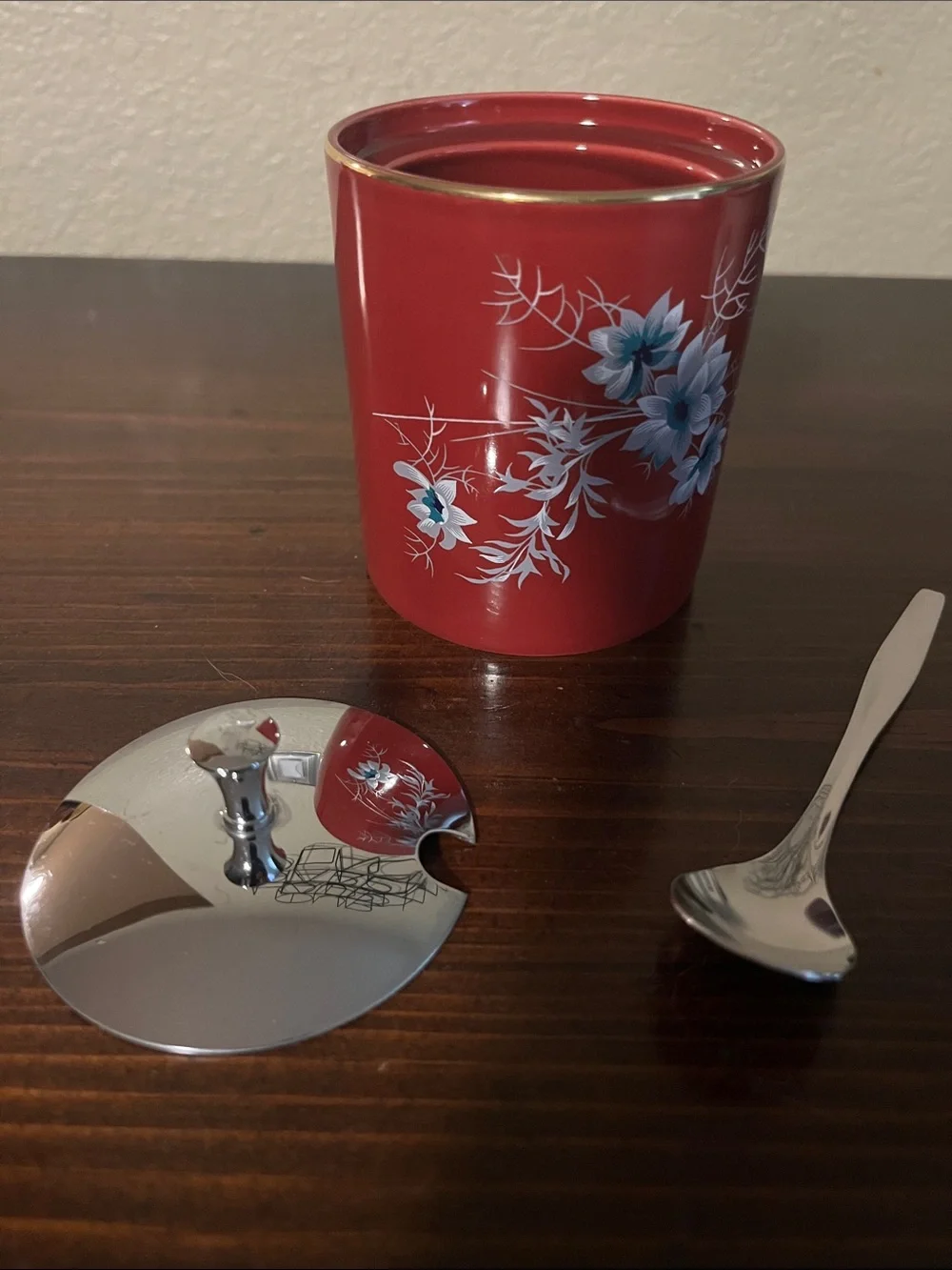 Midwinter London Staffordshire Red Gloss Ceramic Dish with Crown and Spoon